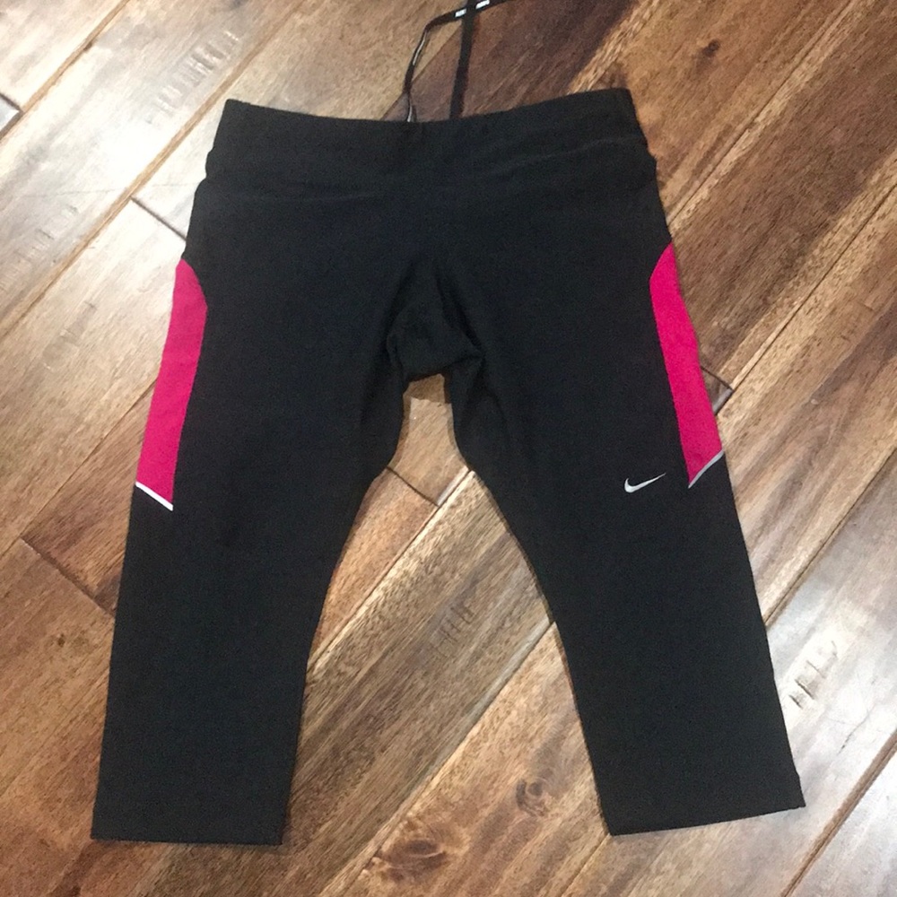 NWOT Nike Dri-Fit running  capris